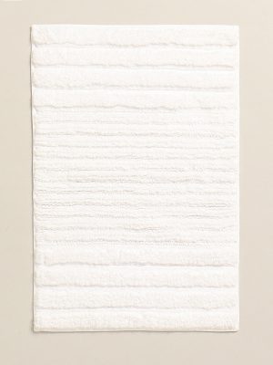 Westside White Striped Rectangular Bath Mat