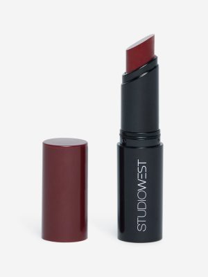 Studiowest Long-Wear Matte Lipstick. B-01. 3.5 GM