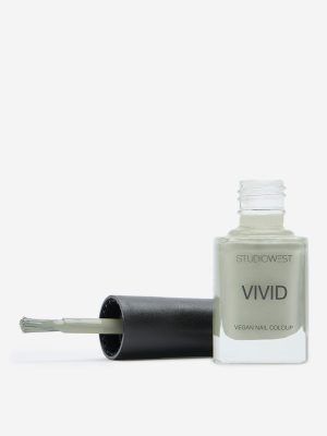 Studiowest Vivid Creme Cloud Cover Vegan AWGY-02 Nail Colour - 9 ml