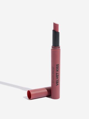 Studiowest Velvet Kiss Slim Stick Soft Whisper MV-02 Lipstick - 2 gm
