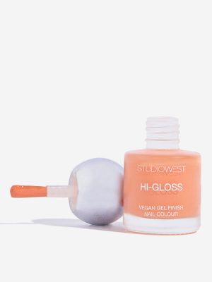 Studiowest Hi-Gloss Salmon Silk CO-0 Creme Nail Colour - 8 ml
