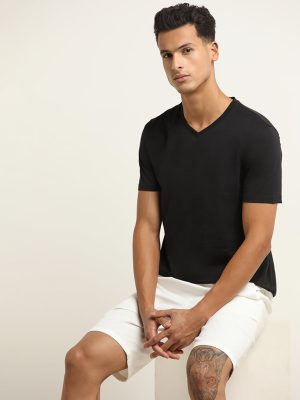 WES Casuals Black Plain Cotton-Blend Relaxed-Fit T-Shirt