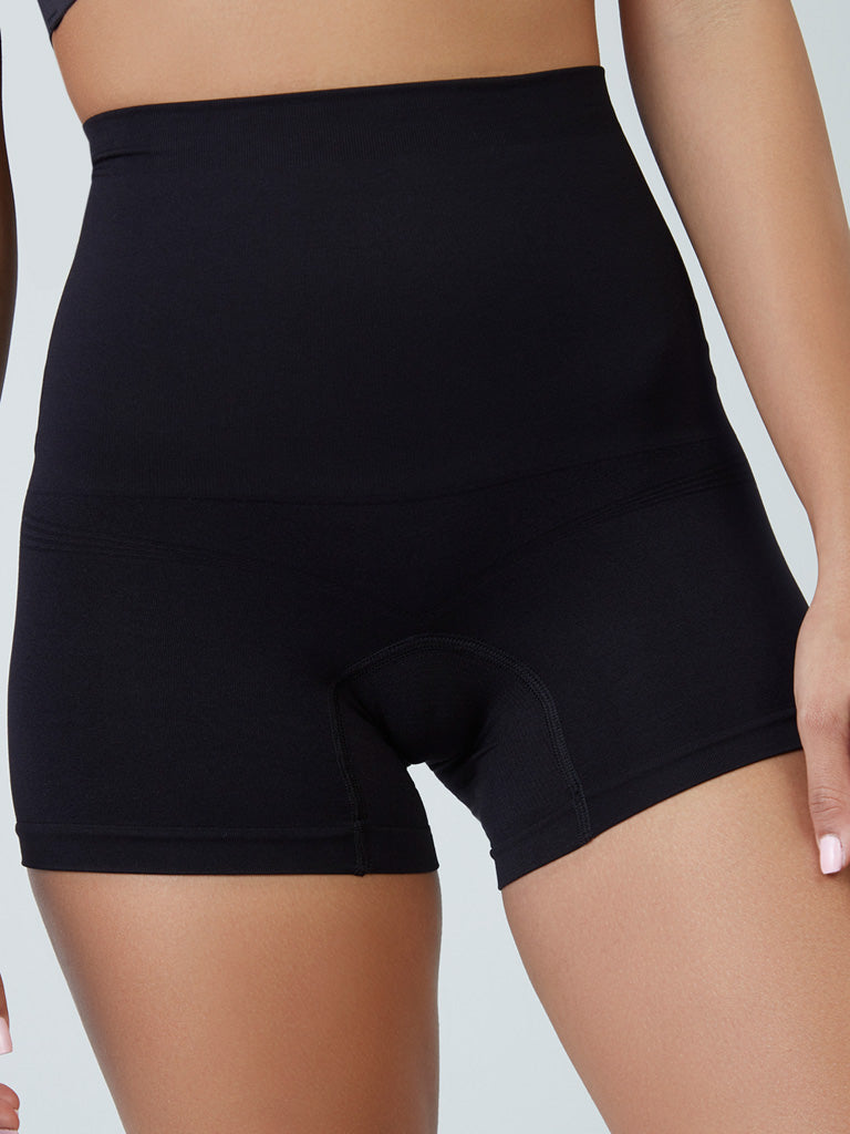 Wunderlove Black Shaping Shorts Pack of 2 - Image 3