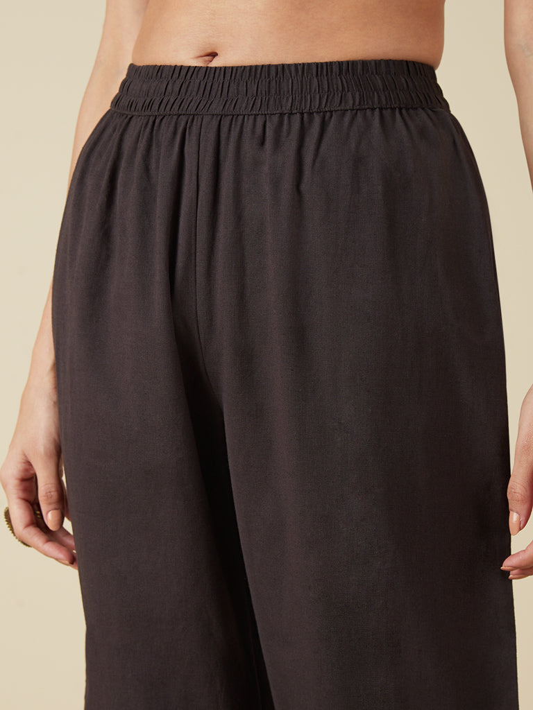 Utsa Charcoal Crochet-Detailed Cropped Palazzos - Image 2