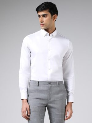 WES Formals Solid White Cotton-Blend Slim-Fit Shirt