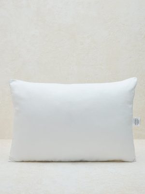 Westside Home White Cushion Filler