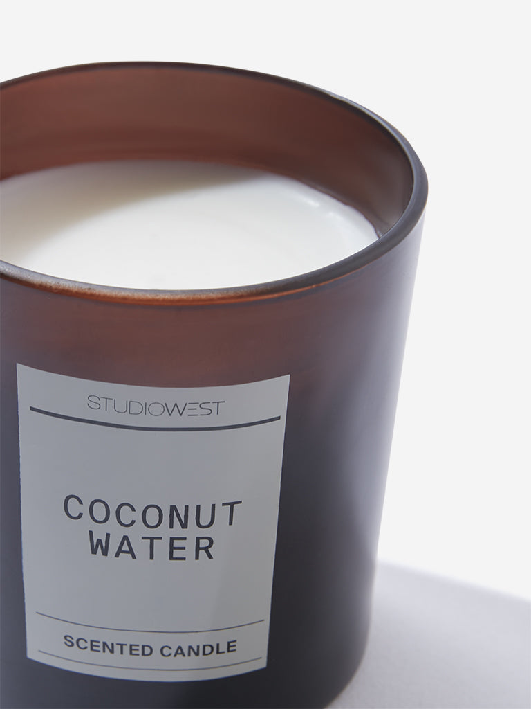 Studiowest White Coconut Water Candle - Image 3