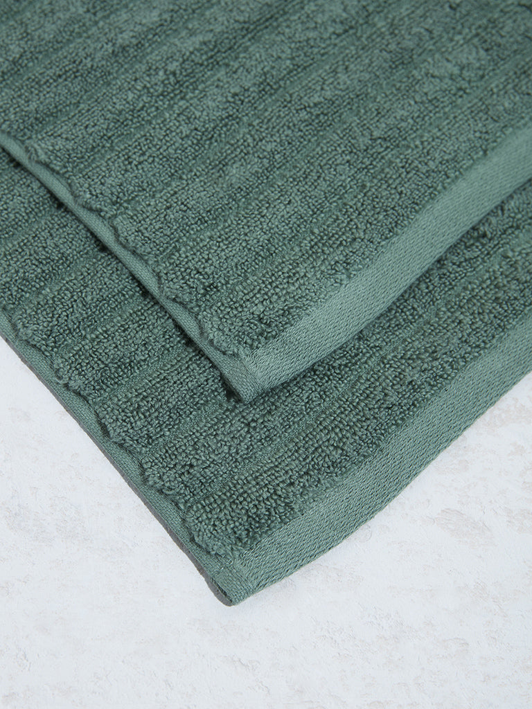 Westside Home Dark Green Self-Striped Luxe Ripple Face Towels (Set of 2) - Image 4