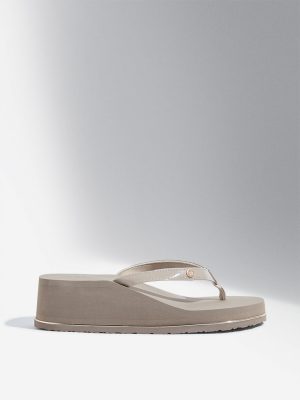 LUNA BLU Beige Wedge-Heel Flip-Flops
