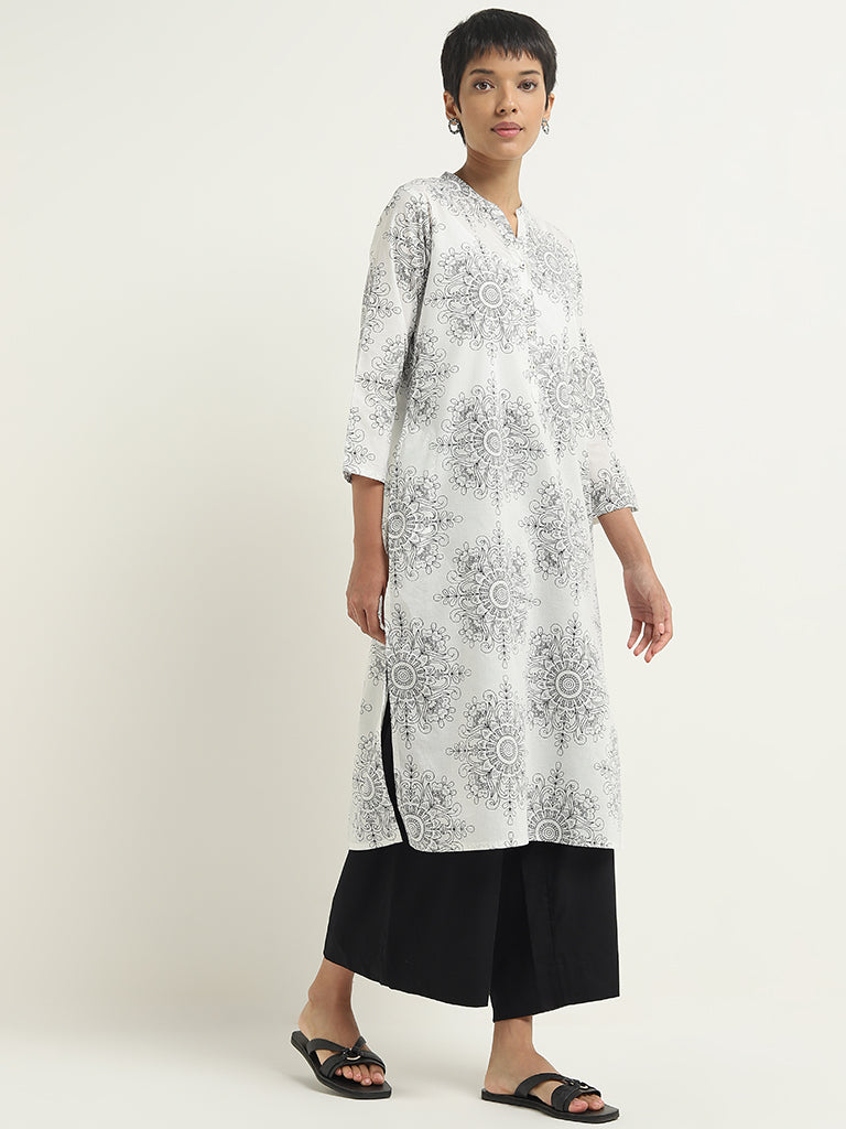 Utsa Black High-Rise Cotton-Blend Palazzos - Image 3