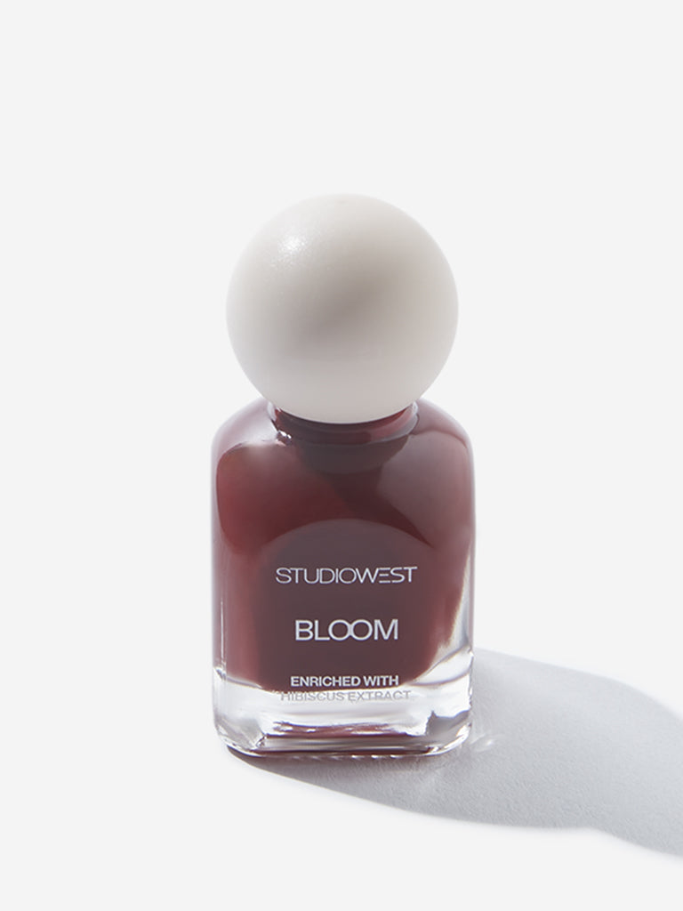 Studiowest Bloom Creme Maroon- 01 Dahlia Nail Colour - 9 ML - Image 3