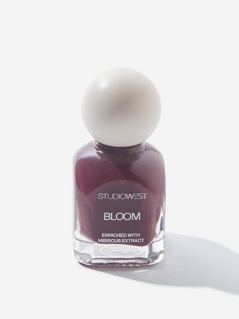 Studiowest Bloom Creme Purple- 02 Pansy Nail Colour - 9 ML - Image 3