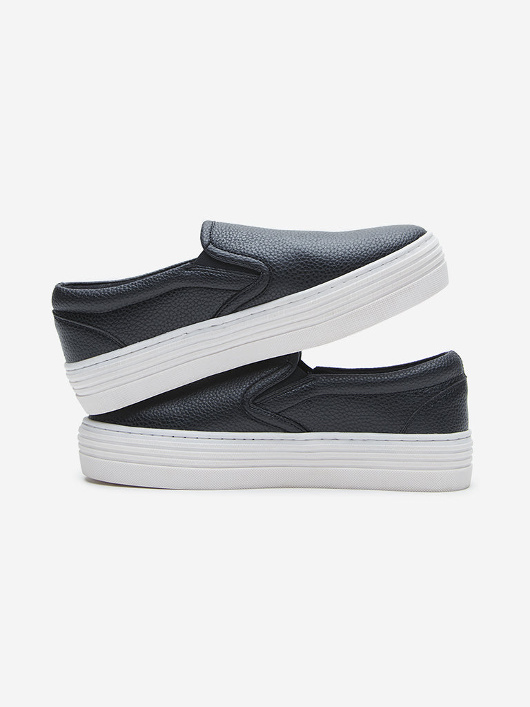 LUNA BLU Black Textured Slip-On Shoes - Image 3