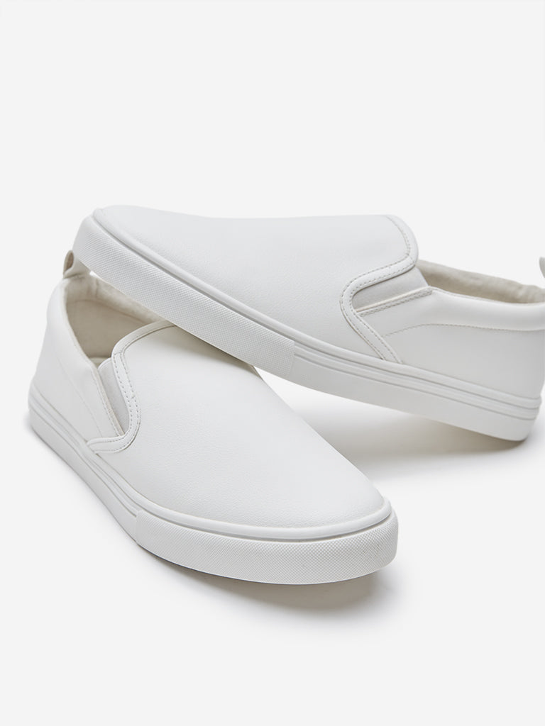 SOLEPLAY White Slip-On Shoes - Image 3