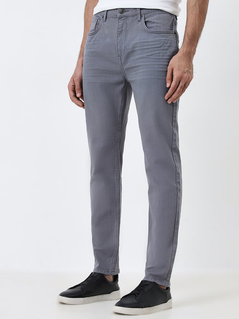 WES Casuals Grey Solid Slim-Fit Mid-Rise Jeans - Image 4