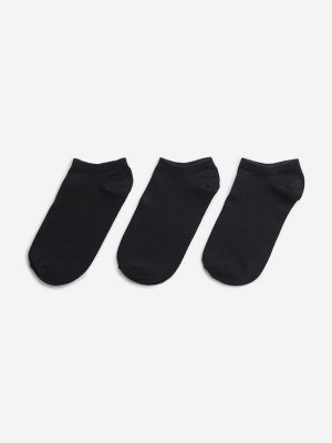 WES Lounge Black Ankle Length Cotton-Blend Socks- Pack of 3