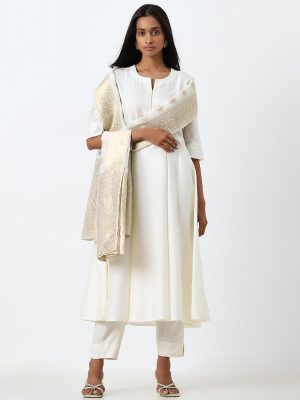 Vark Off-White A-Line Kurta. Ethnic Pants and Brocade Design Dupatta Set