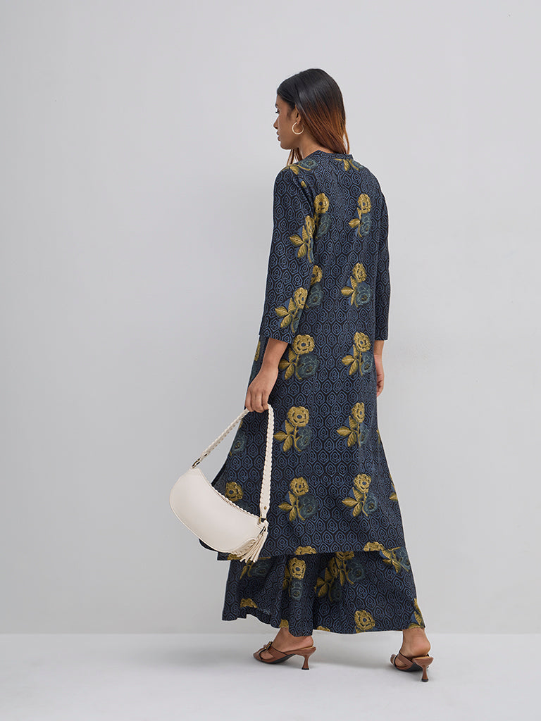 Utsa Blue Floral Printed A-Line Kurta - Image 4