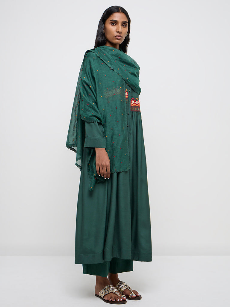 Zuba Green Embroidered Cotton-Blend Dupatta - Image 5