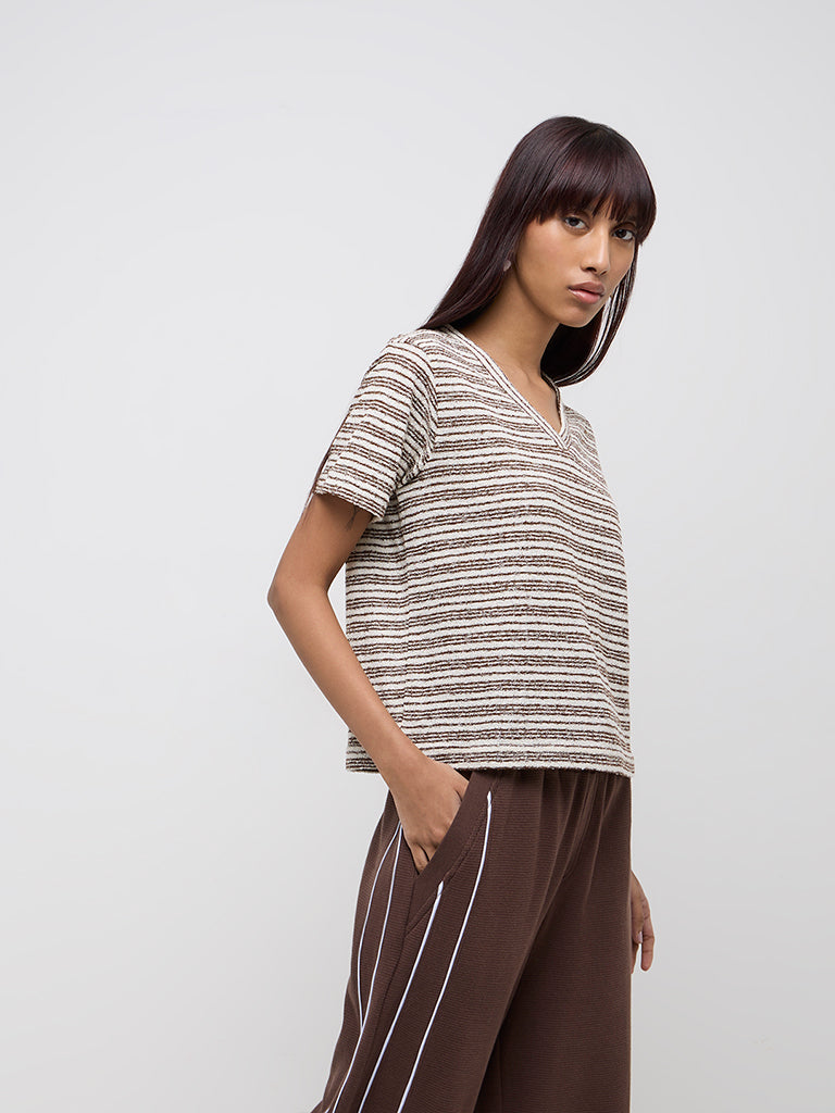 Studiofit Brown Stripe Printed Cotton T-Shirt - Image 3