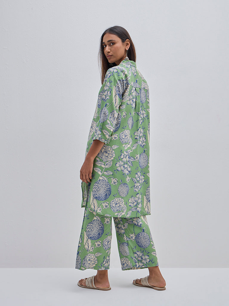 Utsa Green Floral Printed Straight Kurta - Image 4