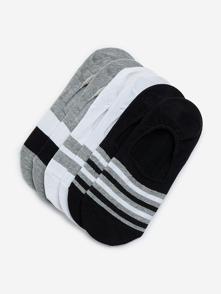 WES Lounge Grey Invisible Cotton-Blend Socks - Pack of 3 - Image 2