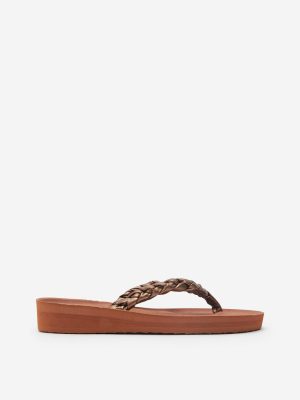 LUNA BLU Tan Braid Pattern Flip-Flops