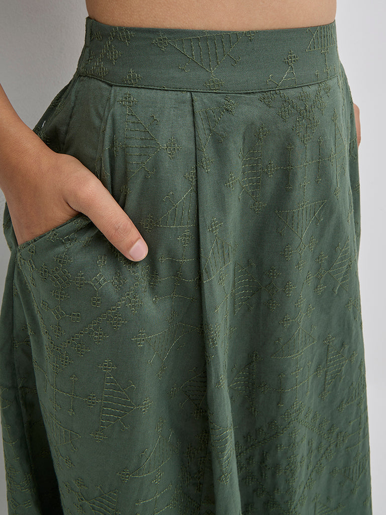 Bombay Paisley Olive Embroidered High-Rise Cotton Skirt - Image 2