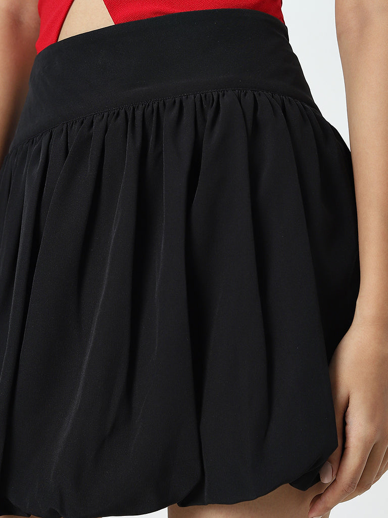 Nuon Black Pleated High-Rise Balloon Skort - Image 2