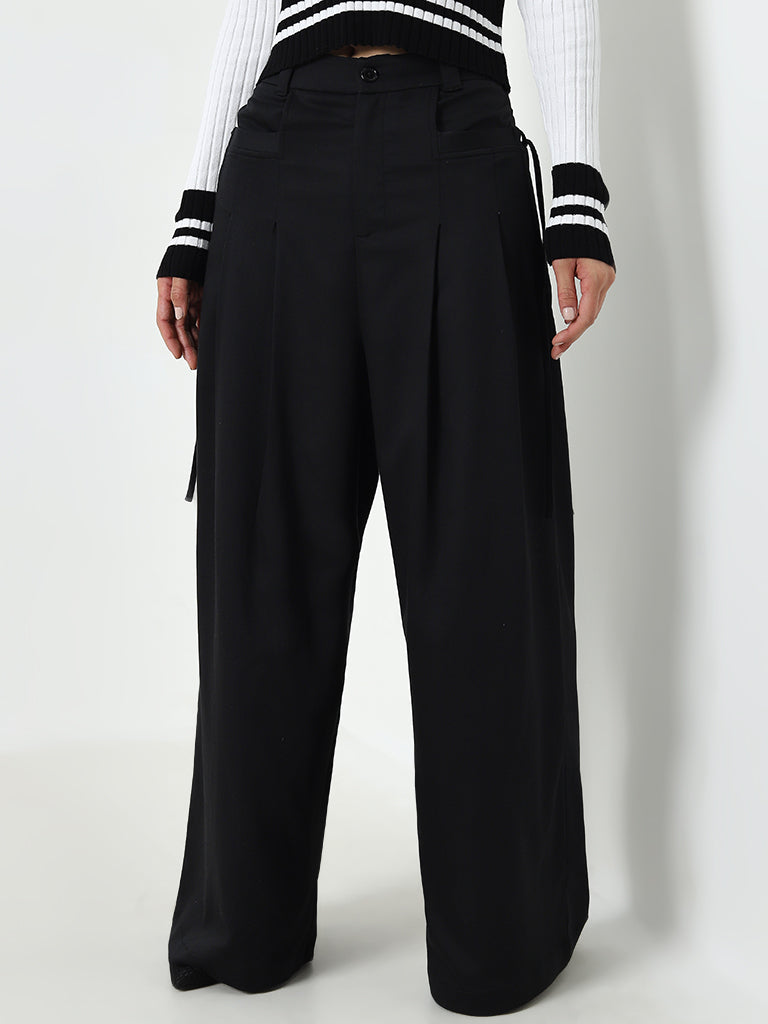 Nuon Black High-Rise Trousers - Image 3
