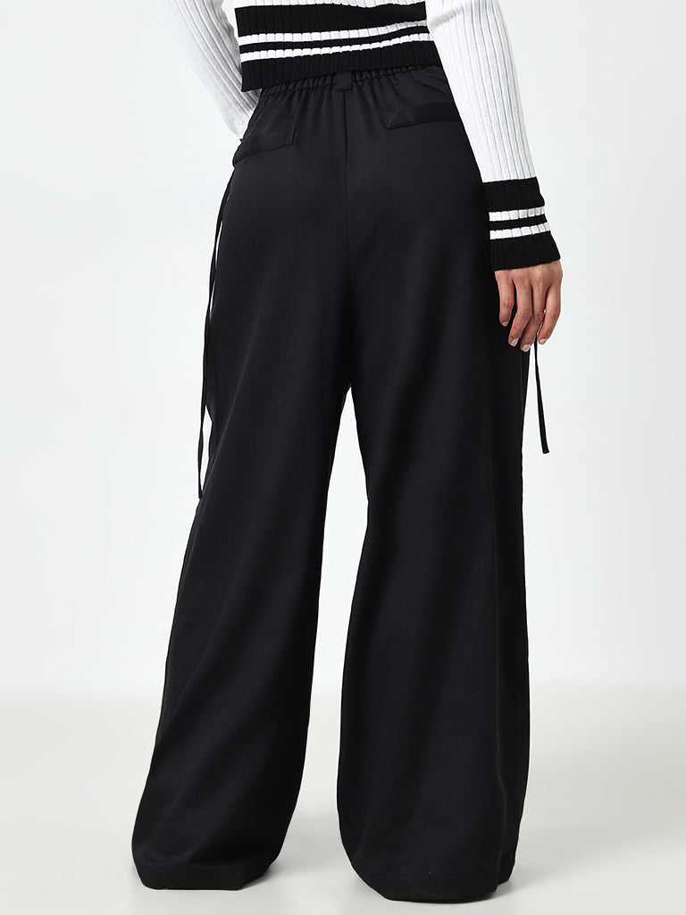 Nuon Black High-Rise Trousers - Image 4