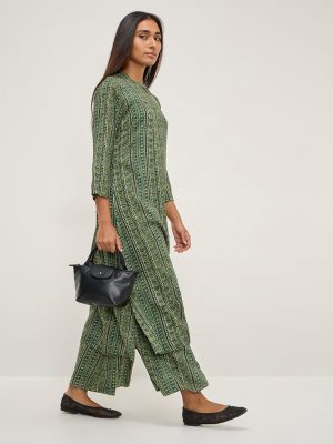 Utsa Green Stripe Printed A-Line Kurta