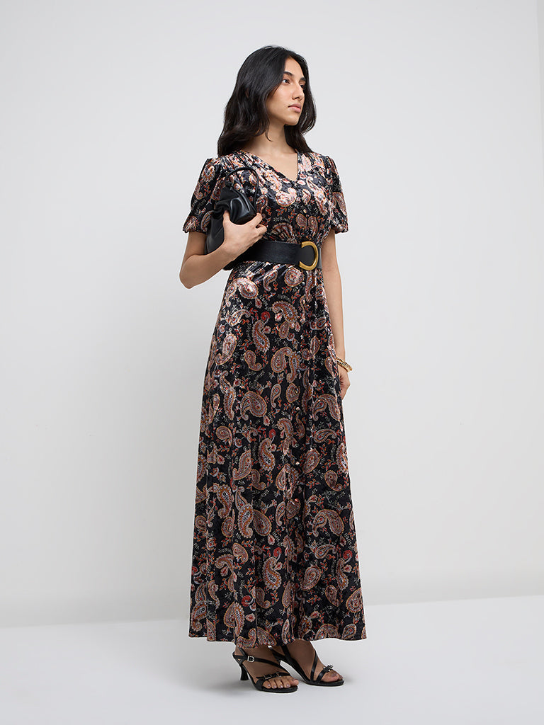 LOV Black Paisley Printed Fit-and-Flare Velveteen Dress - Image 3