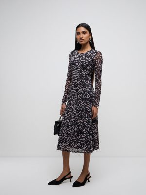 Wardrobe Black Abstract Design Straight Dress