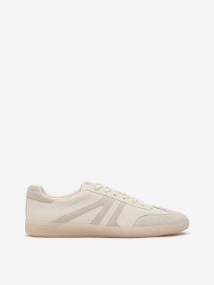 SOLEPLAY Beige Retro-Style Lace-Up Sneakers