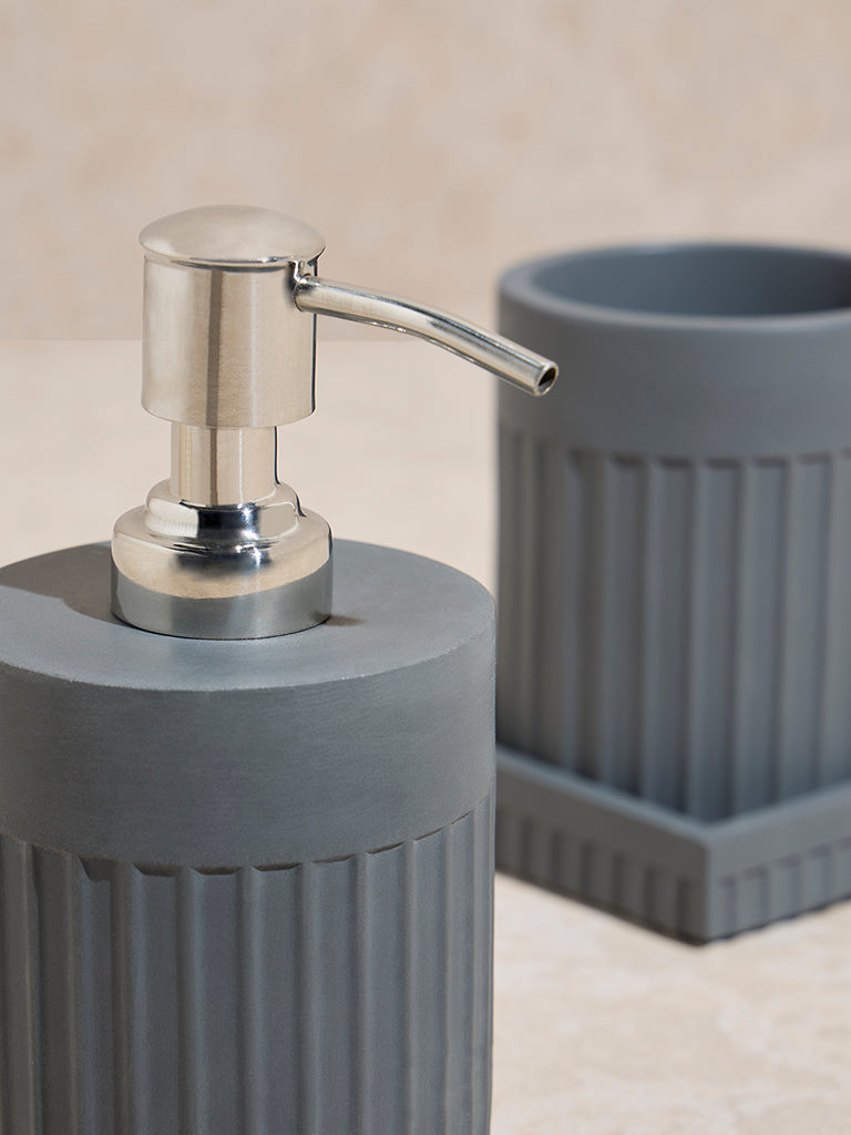 Westside Home Grey Ribbed-Textured Bathroom Accessory Set - Image 3