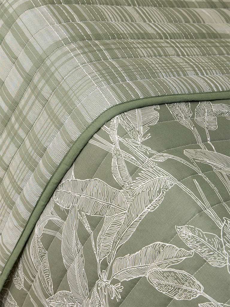 Westside Home Sage Foliage Print Reversible Quilted Queen Bed Comforter - Image 3