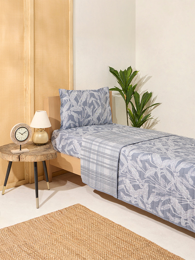 Westside Home Dusty Blue Foliage Print Reversible Quilted Single Bed Comforter