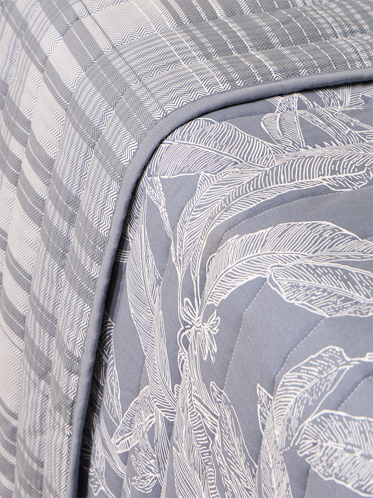 Westside Home Dusty Blue Foliage Print Reversible Quilted Single Bed Comforter - Image 3