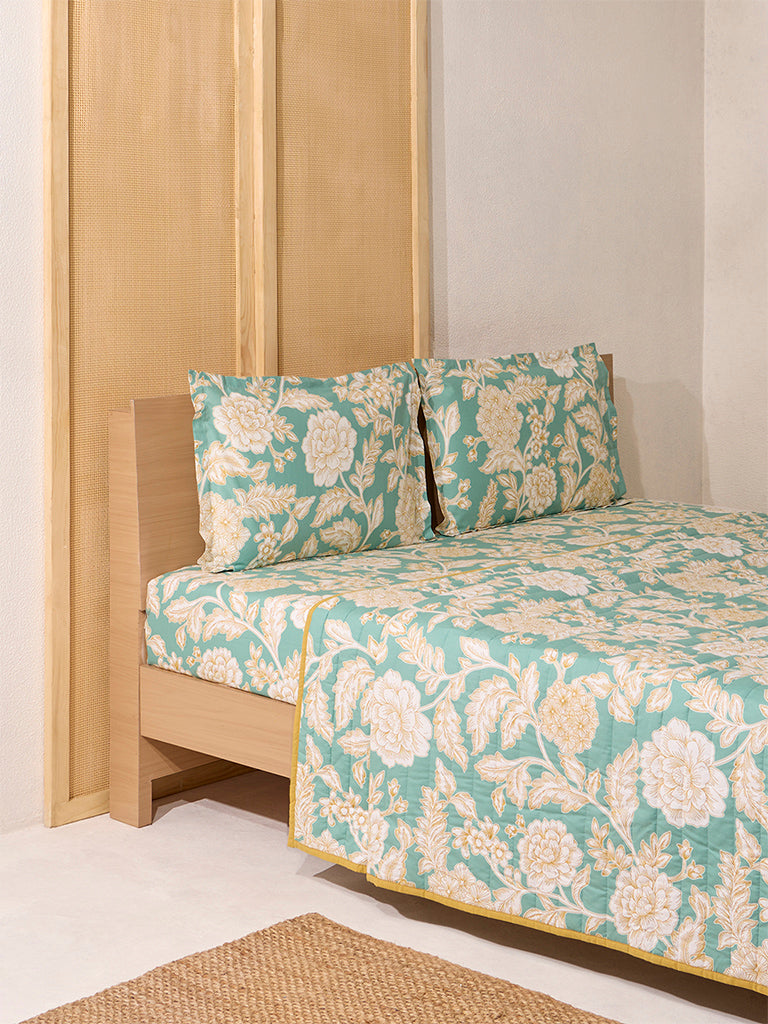 Westside Home Green Floral Design Queen Bed Reversible Comforter - Image 2