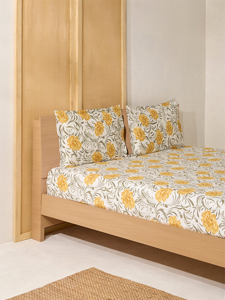 Westside Home Yellow Floral Printed Queen Bed Flat Sheet and Pillowcase Set - Image 2