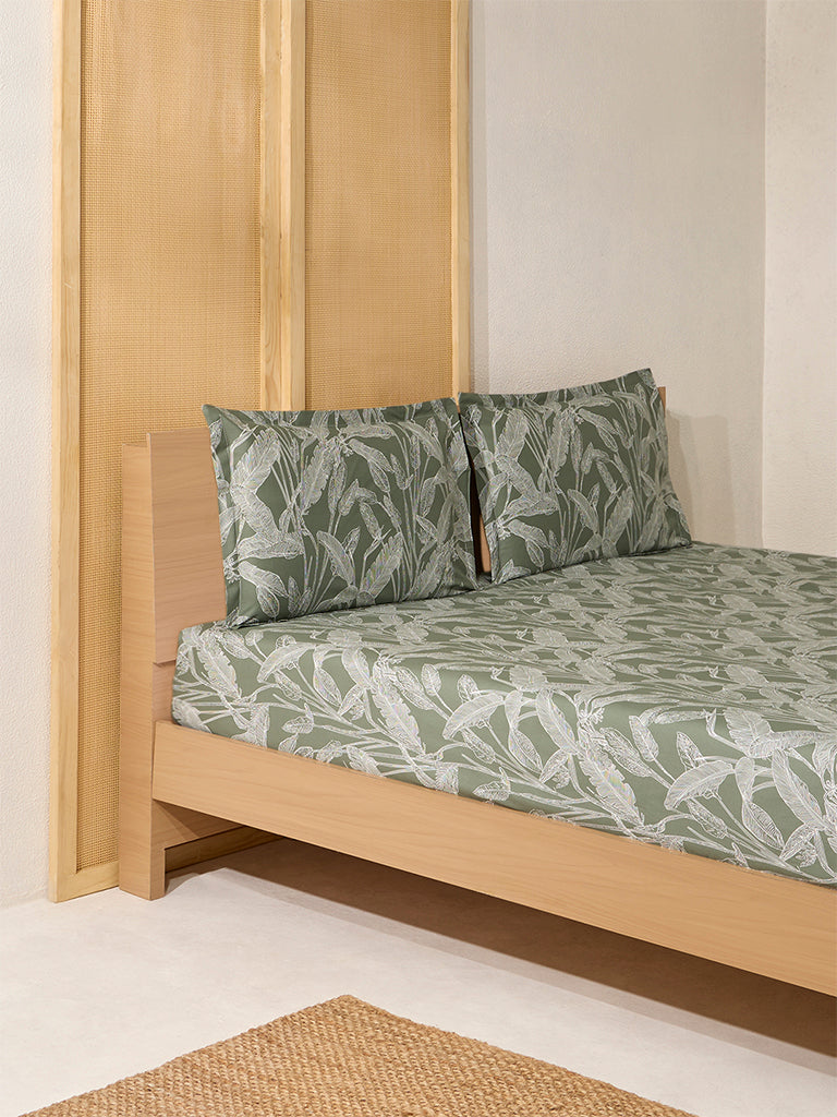 Westside Home Sage Leaf Pattern King Bed Fitted Sheet and Pillowcase Set - Image 2