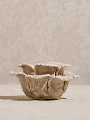 Westside Home Ivory Ceramic Rose Decorative Object