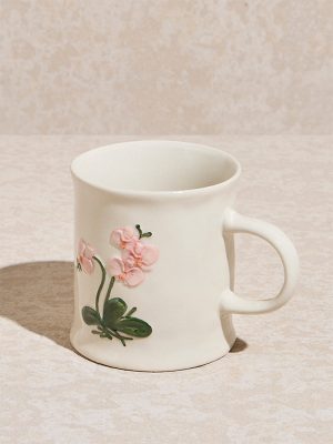 Westside Home Off-White Floral Embossed Mug