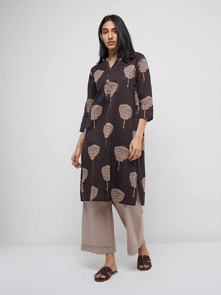 Utsa Black Floral Design Cotton-Blend Straight Kurta