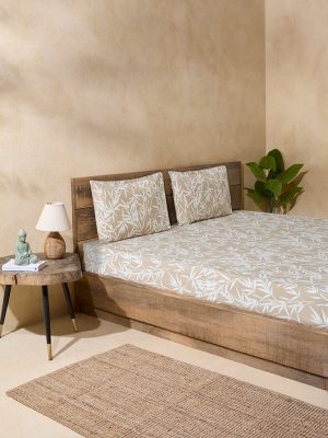 Westside Home Beige Leaf Design Queen Bed Flat Sheet and Pillowcase Set