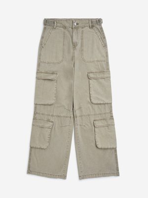 Y&F Kids Dark Beige Cargo-Style Mid-Rise Cotton Trousers
