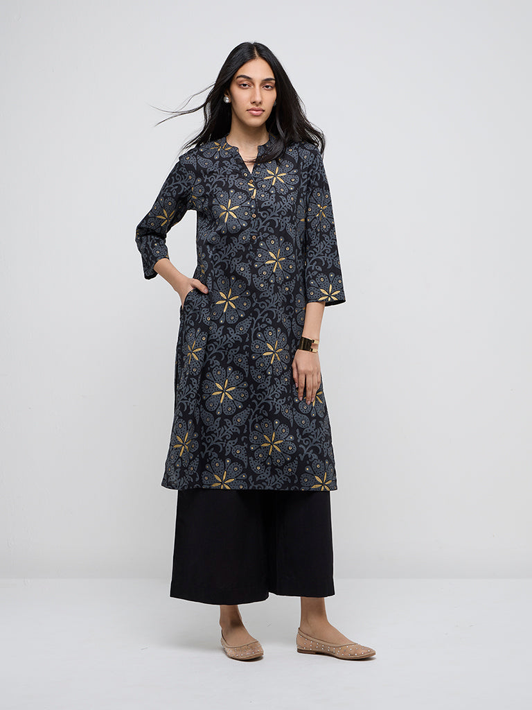 Utsa Black Buta Print Cotton Straight Kurta