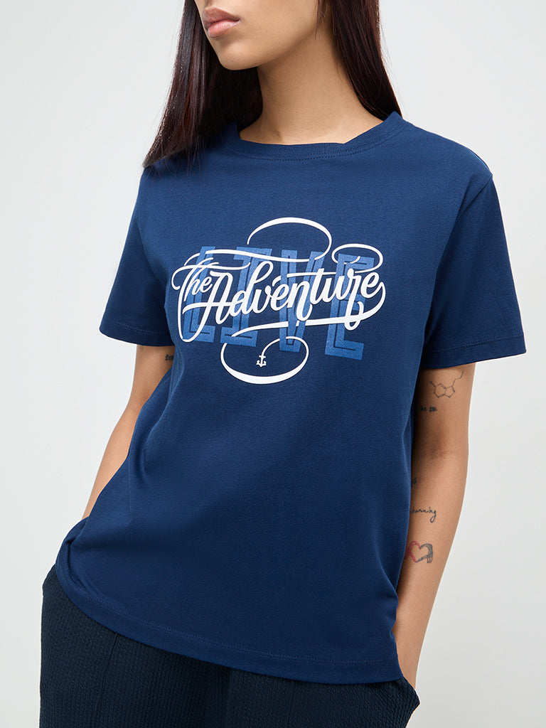 Studiofit Navy Blue Text Printed Cotton T-Shirt - Image 2