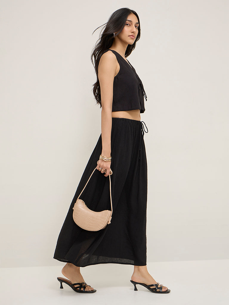 LOV Black Knot-Detailed Textured Top - Image 4